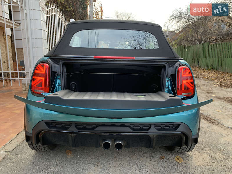 Кабріолет MINI Convertible 2017 в Києві