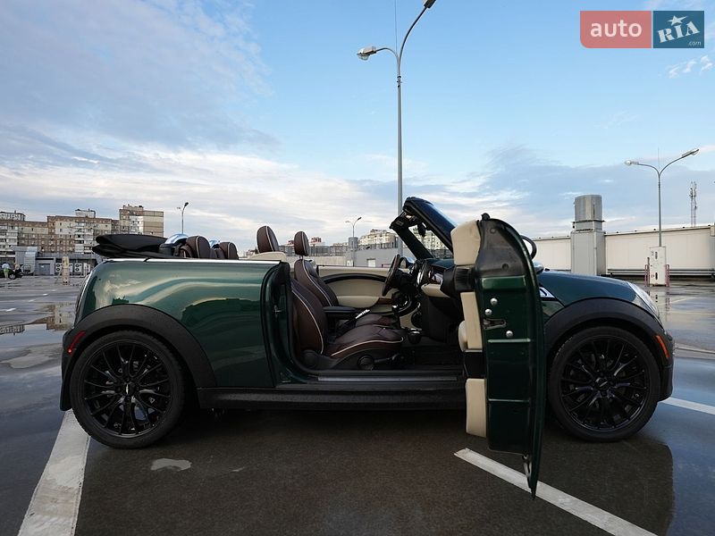Кабріолет MINI Convertible 2011 в Києві