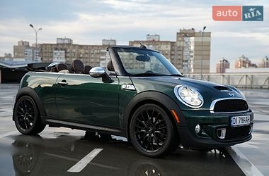 Кабріолет MINI Convertible 2011 в Києві