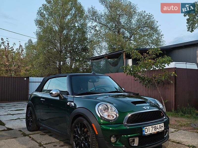 MINI Convertible 2011 MINI Convertible 2011