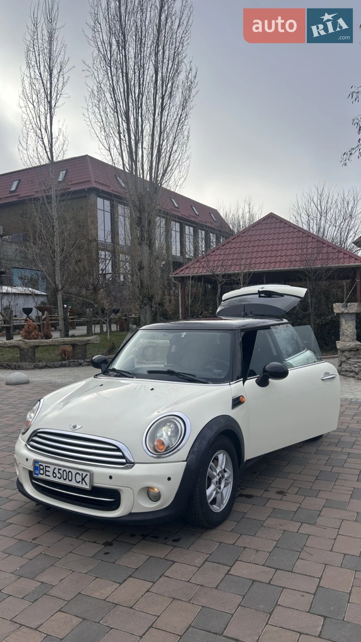 2012 MINI Cooper - мініатюра 2