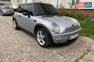 MINI Cooper  2002