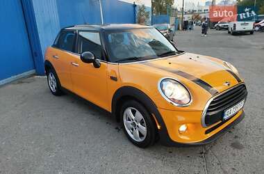 MINI Cooper  2016