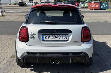Хэтчбек MINI Cooper 2021 в Киеве