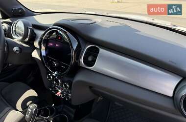 Хэтчбек MINI Cooper 2021 в Киеве