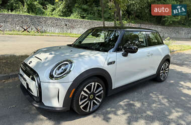 Хэтчбек MINI Cooper 2022 в Киеве
