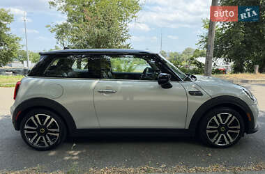 Хэтчбек MINI Cooper 2022 в Киеве
