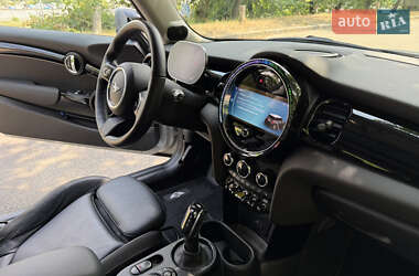 Хэтчбек MINI Cooper 2022 в Киеве