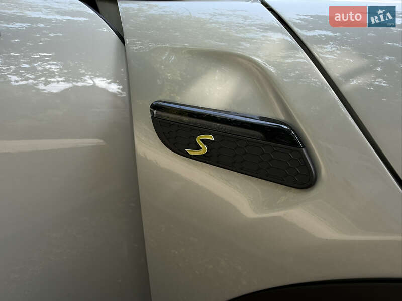 Хэтчбек MINI Cooper 2022 в Киеве