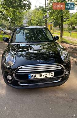 MINI Cooper 2018