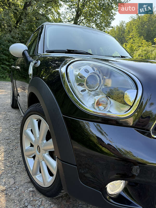 Хэтчбек MINI Cooper 2016 в Черновцах