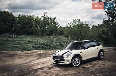 MINI Cooper 2015