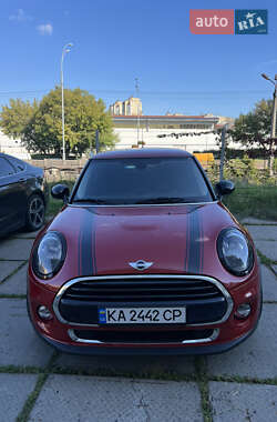 Хэтчбек MINI Cooper 2015 в Киеве фото Хэтчбек MINI Cooper 2015 в Киеве