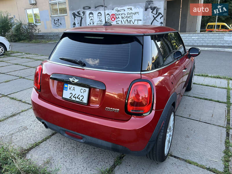 Хэтчбек MINI Cooper 2015 в Киеве фото 4 Хэтчбек MINI Cooper 2015 в Киеве