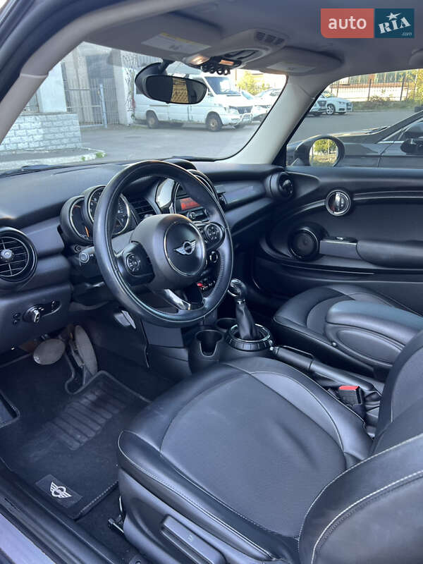 Хэтчбек MINI Cooper 2015 в Киеве фото 7 Хэтчбек MINI Cooper 2015 в Киеве