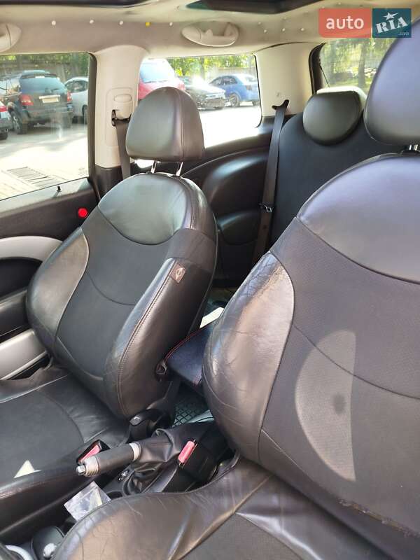 Хетчбек MINI Cooper 2004 в Львові