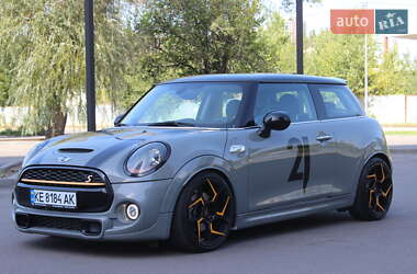 Хетчбек MINI Cooper 2015 в Дніпрі фото 4 Хетчбек MINI Cooper 2015 в Дніпрі
