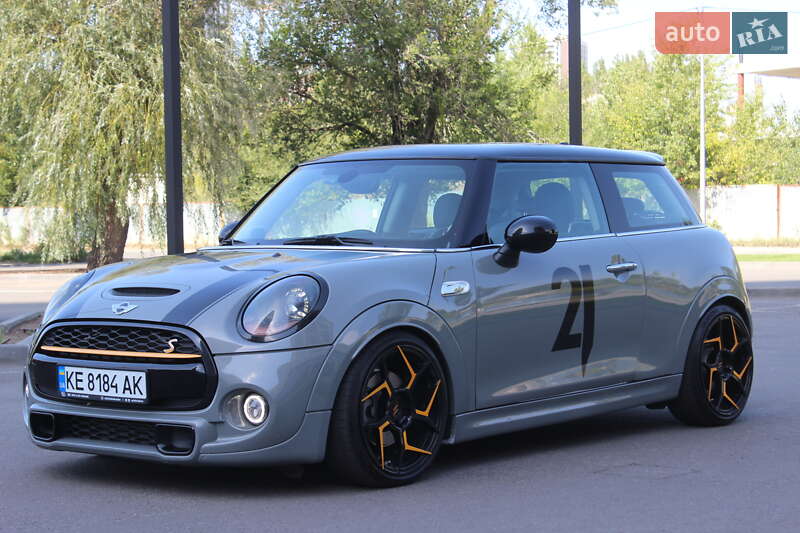 Хетчбек MINI Cooper 2015 в Дніпрі фото 4 Хетчбек MINI Cooper 2015 в Дніпрі