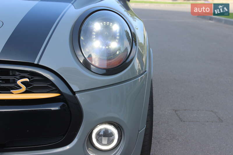 Хетчбек MINI Cooper 2015 в Дніпрі фото 18 Хетчбек MINI Cooper 2015 в Дніпрі