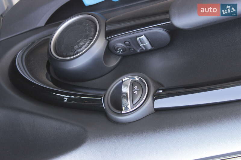 Хетчбек MINI Cooper 2015 в Дніпрі фото 21 Хетчбек MINI Cooper 2015 в Дніпрі