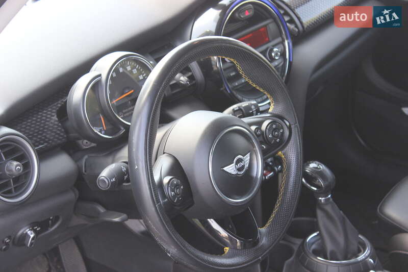 Хетчбек MINI Cooper 2015 в Дніпрі фото 22 Хетчбек MINI Cooper 2015 в Дніпрі