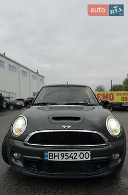 MINI Cooper  2010