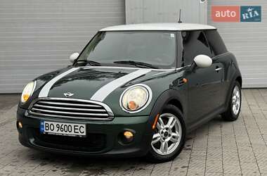 MINI Cooper  2011