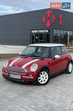 MINI Cooper  2002