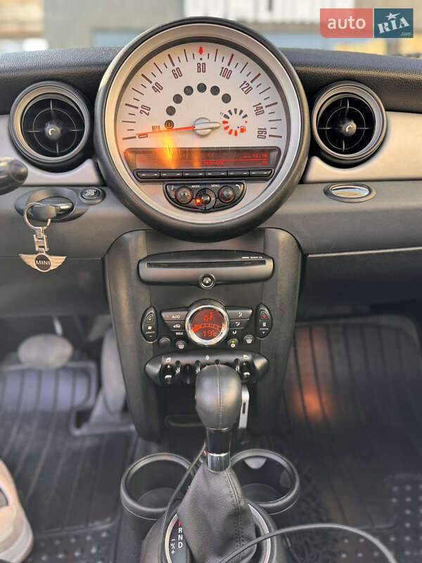 Хэтчбек MINI Cooper 2011 в Киеве фото 15 Хэтчбек MINI Cooper 2011 в Киеве