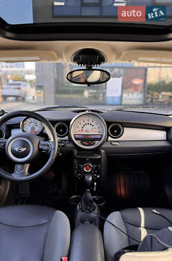 Хэтчбек MINI Cooper 2011 в Киеве фото 10 Хэтчбек MINI Cooper 2011 в Киеве