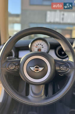 Хэтчбек MINI Cooper 2011 в Киеве фото 17 Хэтчбек MINI Cooper 2011 в Киеве