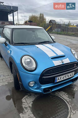 MINI Cooper  2014