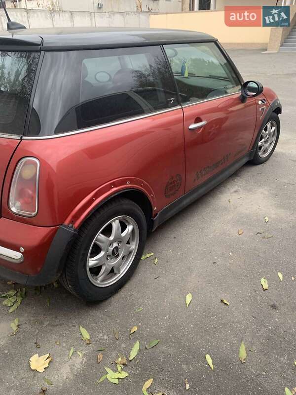 Хетчбек MINI Cooper 2006 в Хмельницькому