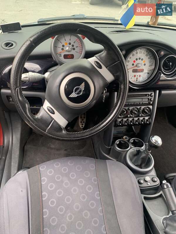 Хетчбек MINI Cooper 2006 в Хмельницькому