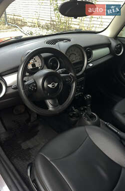 Хэтчбек MINI Cooper 2013 в Черновцах
