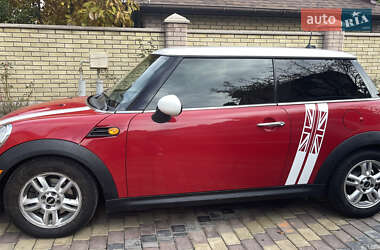 Хэтчбек MINI Cooper 2013 в Черновцах