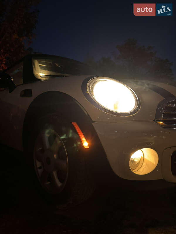 Хэтчбек MINI Cooper 2011 в Киеве фото 23 Хэтчбек MINI Cooper 2011 в Киеве