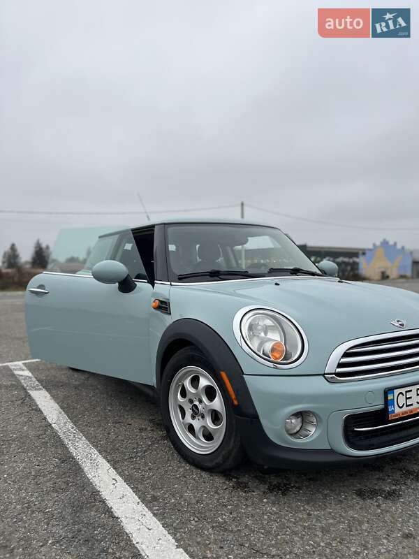 MINI Cooper 2012