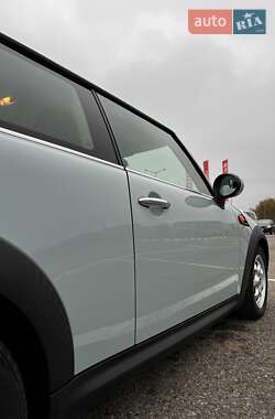 Хэтчбек MINI Cooper 2012 в Черновцах