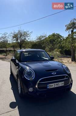 MINI Cooper 2014