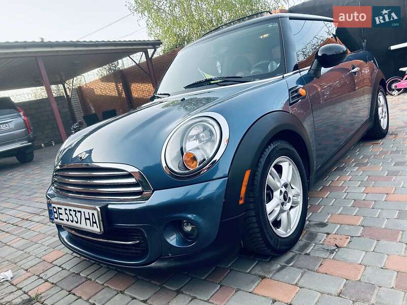 Хэтчбек MINI Cooper 2011 в Николаеве фото 4 Хэтчбек MINI Cooper 2011 в Николаеве