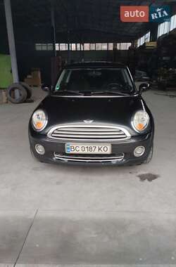 MINI Cooper  2008