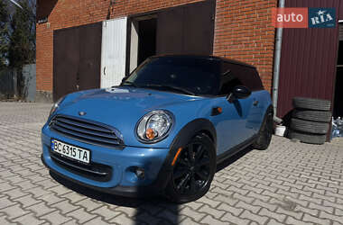 MINI Cooper 2012