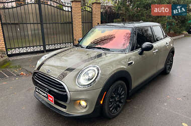 MINI Cooper 2019