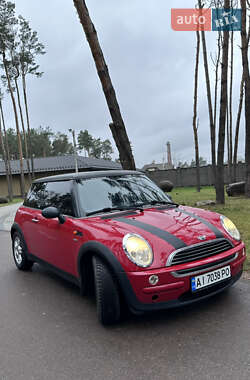 MINI Cooper  2003