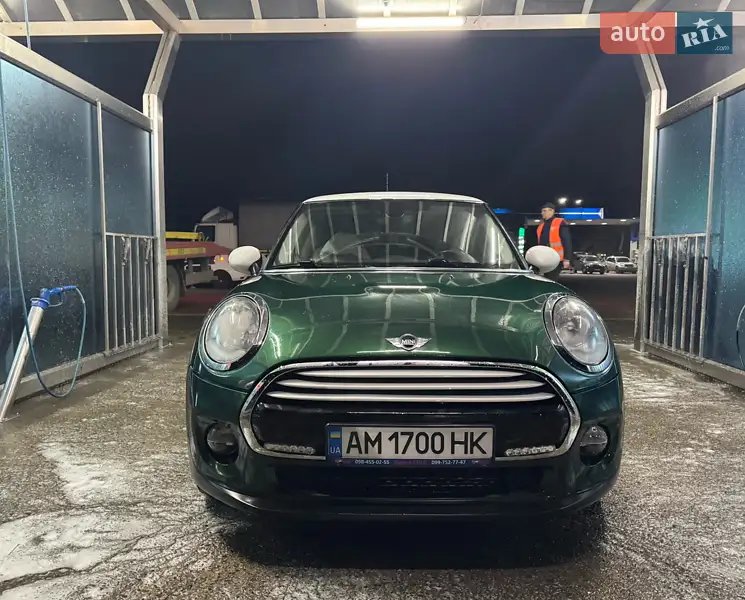 MINI Cooper
