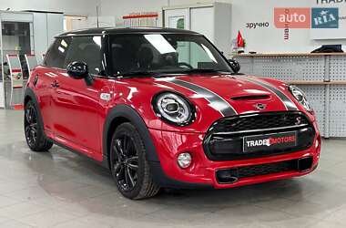 MINI Cooper 2018