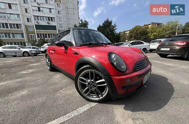 MINI Cooper  2003