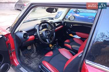 MINI Cooper 2010