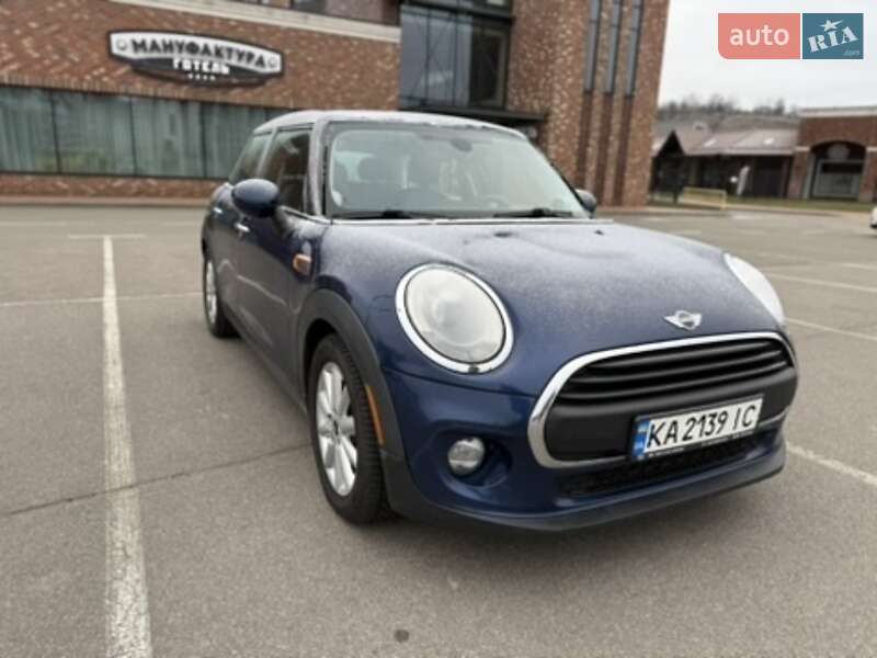 Хэтчбек MINI Cooper 2014 в Киеве
